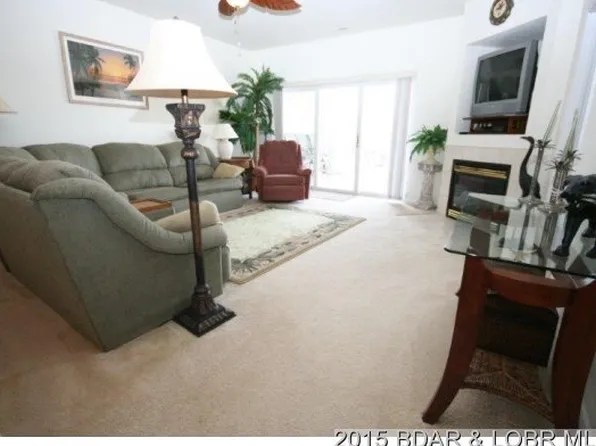1181 Jeffries Rd Unit C112, Osage Beach, MO 65065
