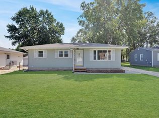 1321 Wren Rd, Waterloo, IA 50701
