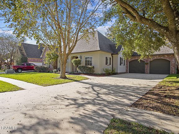 2nd image of 219 Archangel Dr