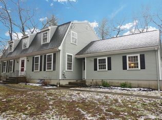 6 Pryor Rd, Natick, MA 01760