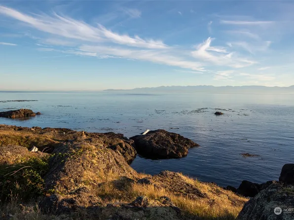 117 Half Moon Road, Friday Harbor, WA 98250