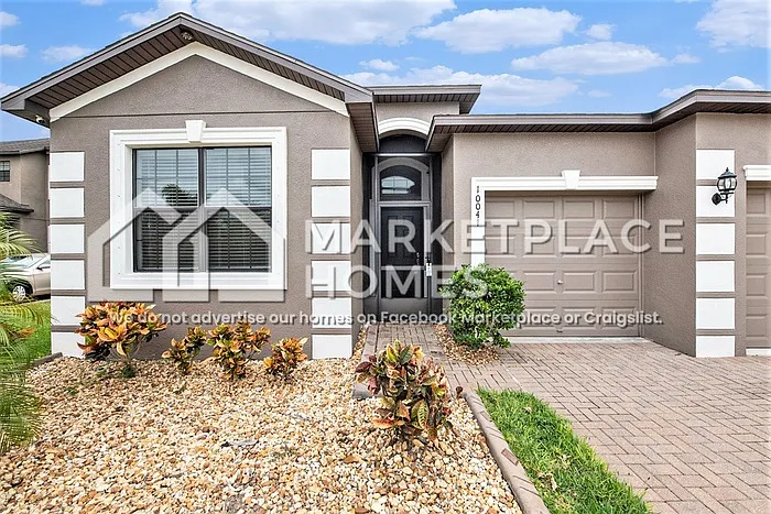 4 bed, 3.0 bath, 2302 sqft, $2,549 — Photo 4