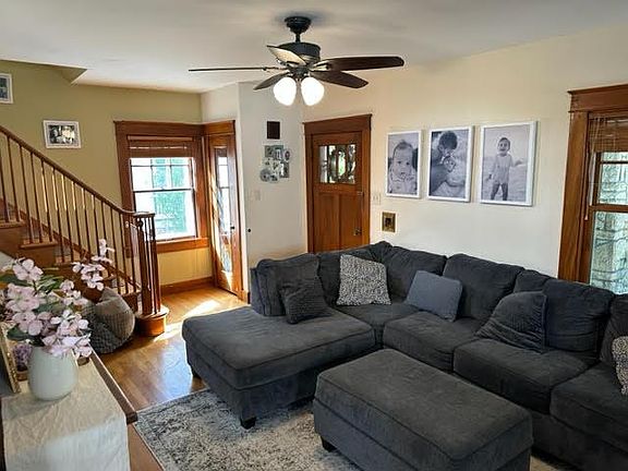 4th image of 316 Peach Orchard Ave