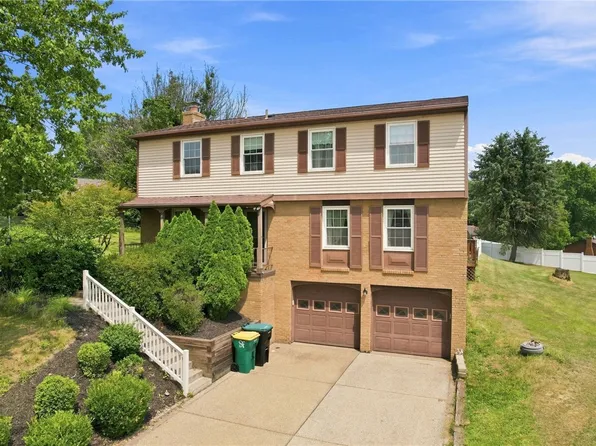 24 Sherman Cir, Mc Donald, PA 15057