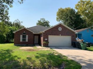 6905 Radcliffe St, Houston, TX 77091