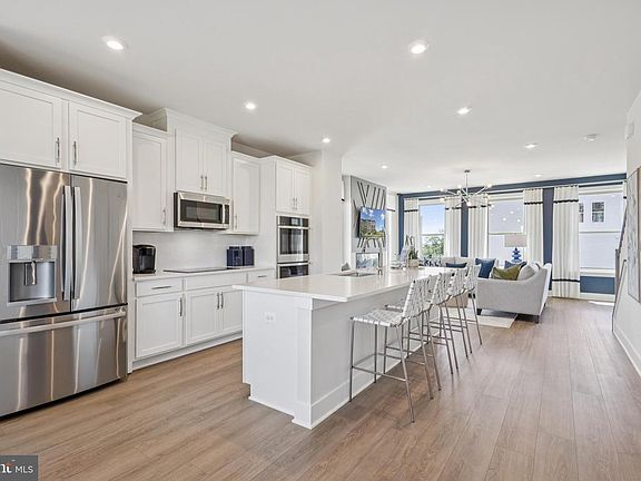 5th image of 3803 Shale Ridge Rd