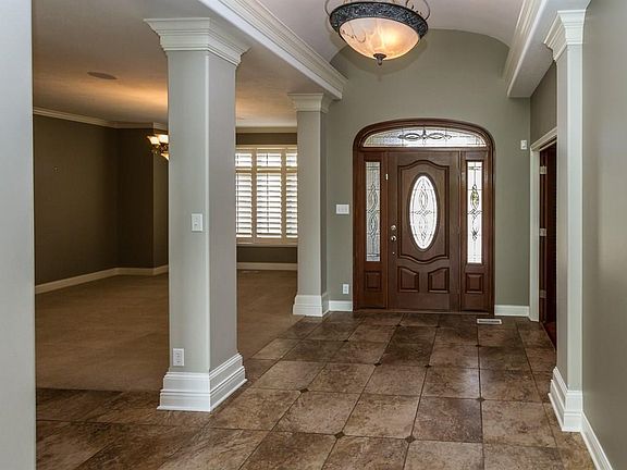 3rd image of 11359 Golden Bear Cir