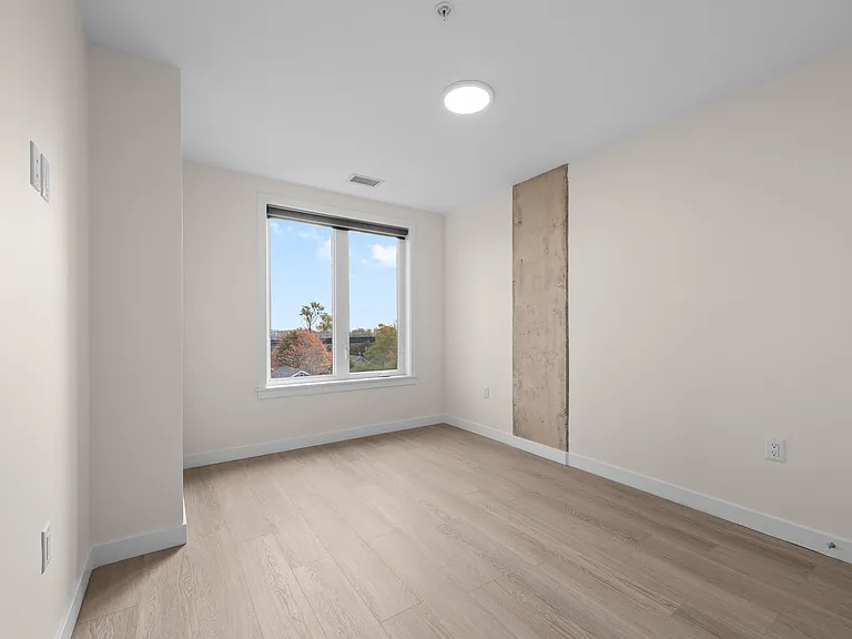 22 Dawson St — Photo 9