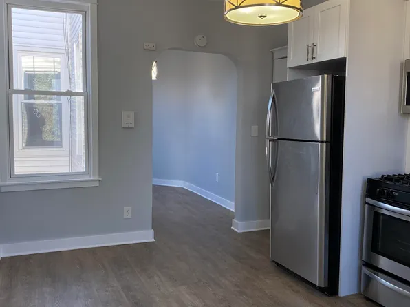 116 Irving Street image 6 of 9