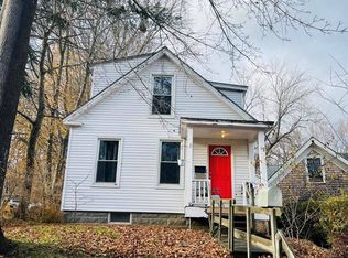 19 James St, Orono, ME 04473