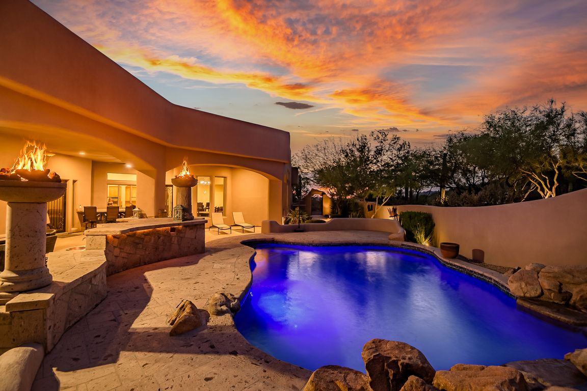 next background image