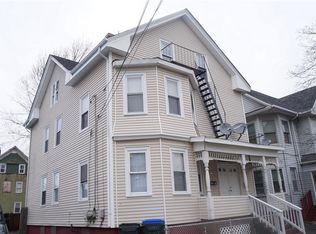 141 Burnett St, Providence, RI 02907