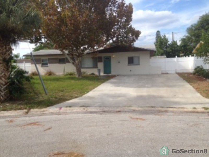 2nd image of 3505 Searobin Dr SE