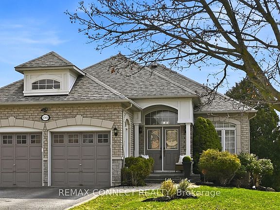 2nd image of 2361 Southcott Rd