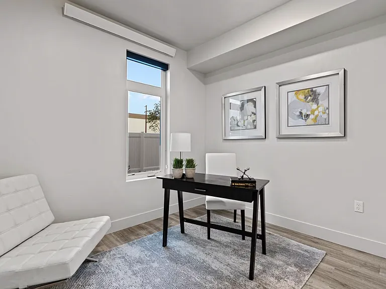 The Eliana Apartments — Photo 12