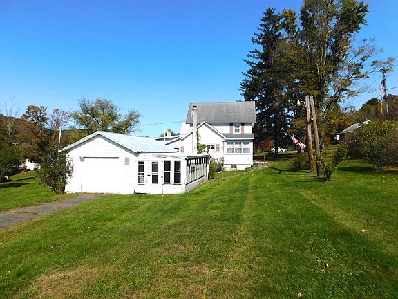 3rd image of 224 Pelton Pl