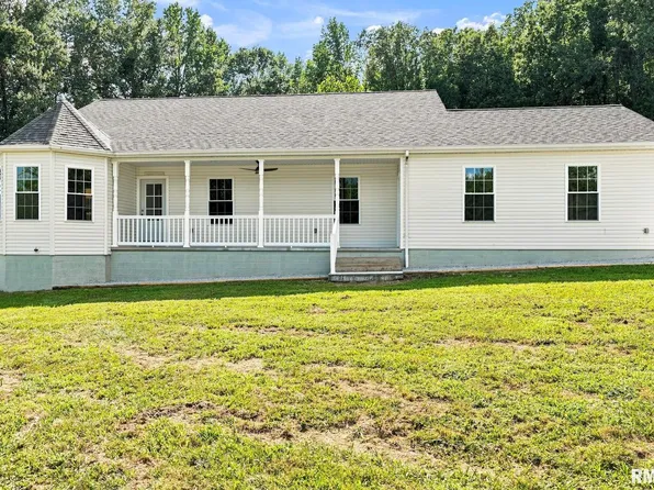 1405 Pearce Rd, Equality, IL 62934