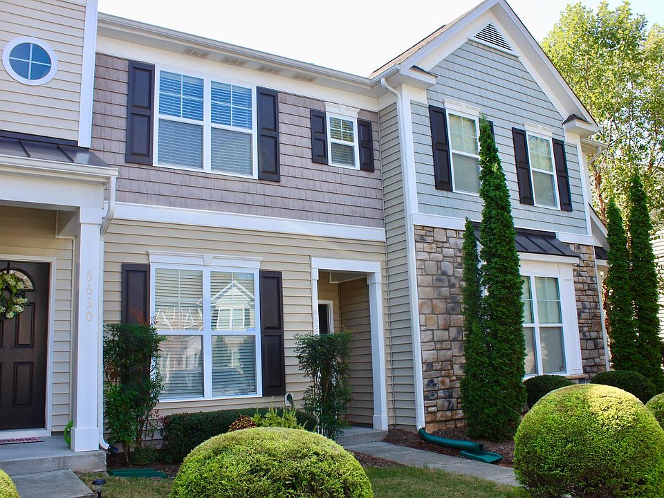 Front of Townhome