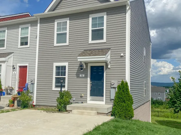 36 Orchard Green Dr, Charles Town, WV