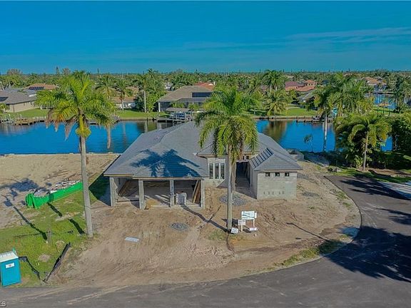 5th image of 115 SW 51st St