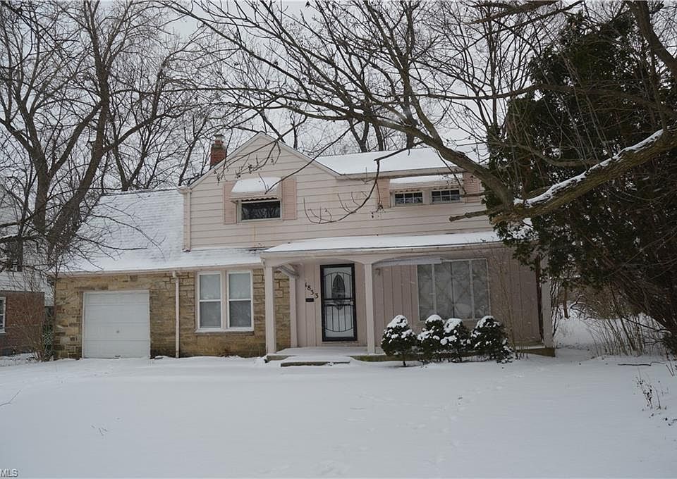 1st image of 1833 E 225th St