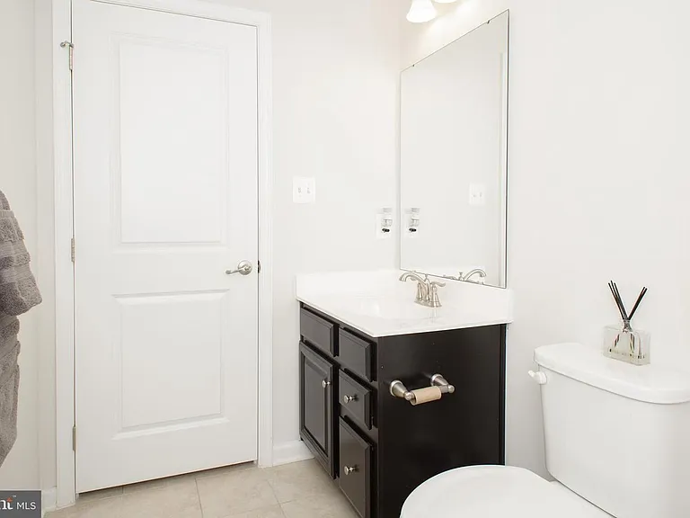8268 Kippis Rd — Photo 33