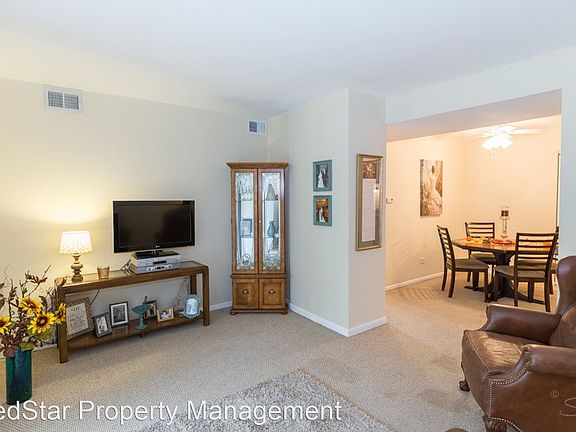 3rd image of 7330 Sandalwood Dr #20