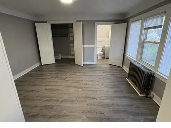 7825 Chase Rd APT 5A, Dearborn, MI 48126