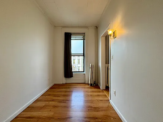 Rented by Garfield Realty  | media 15