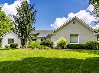 7415 Oakland Hills Ct, Indianapolis, IN 46236