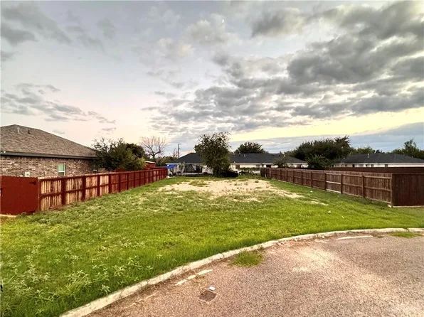 3008 E Truman Ave, Alton, TX 78573