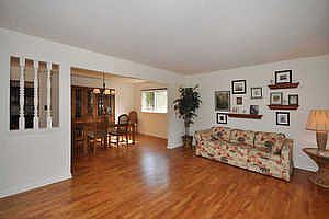 5th image of 466 E Juniper Dr