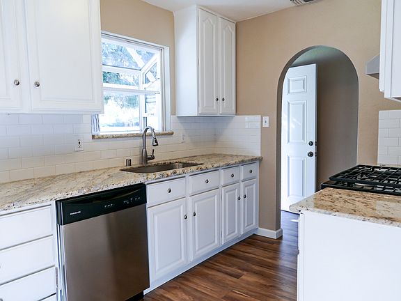 5th image of 6740 La Junta Dr