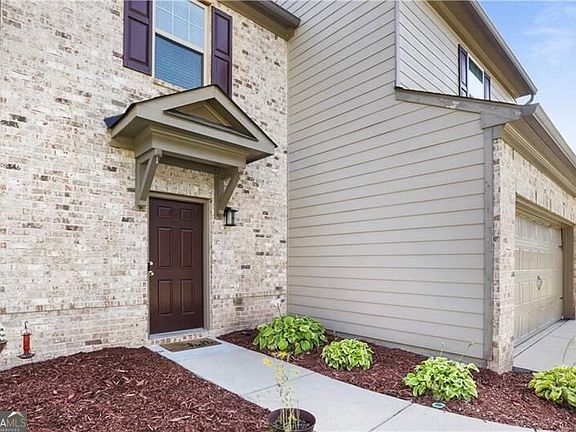 3rd image of 738 Scotland Dr