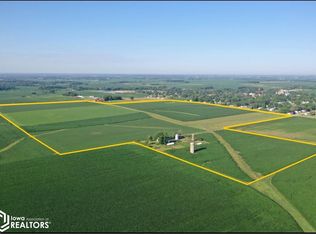 5905 Bettys Grove Rd, Walker, IA 52352