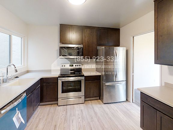 2nd image of 20 Naglee Ave