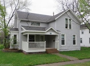 218 N Webster St, Greenville, MI 48838