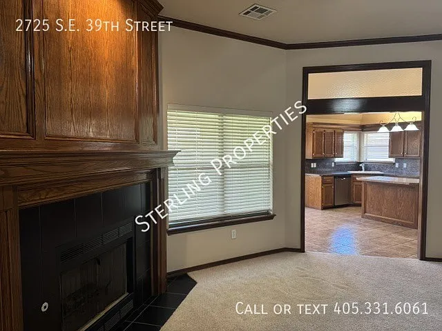 2725 SE 39th St — Photo 6