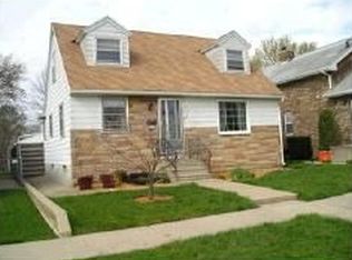 512 W 11th St, Mishawaka, IN 46544