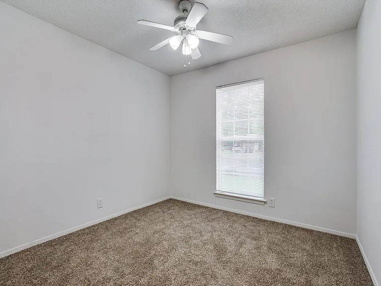 5201 Westcreek Dr — Photo 10