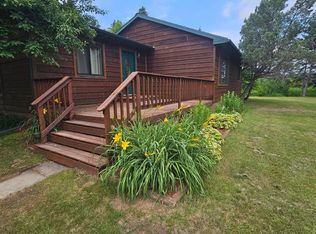 37627 State Highway 313, Warroad, MN 56763