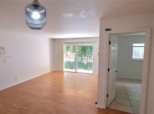 2822 NW 55th Ave APT 2B, Fort Lauderdale, FL 33313