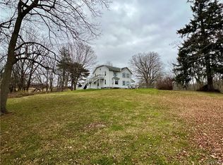 595 Poplar Ridge Rd, Aurora, NY 13026