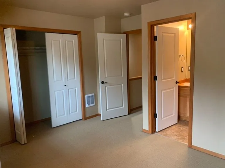 205 Sagebrook Ln — Photo 11