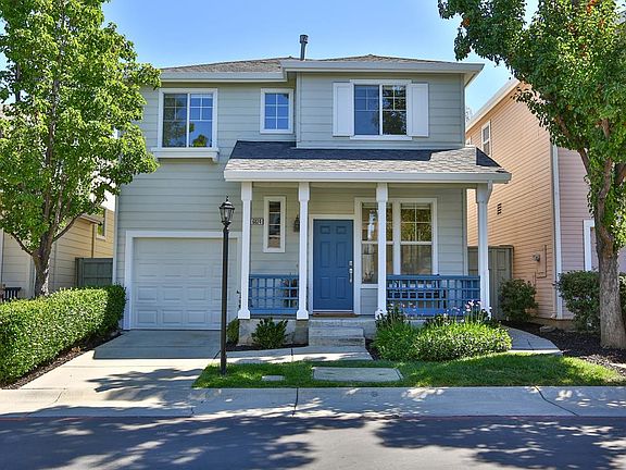 2nd image of 6024 Fairhope Pl