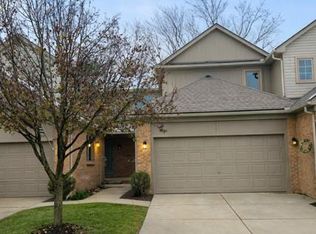4896 Royal Cove Dr, Shelby Twp, MI 48316