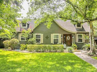 212 W Caldwood Dr, Beaumont, TX 77707