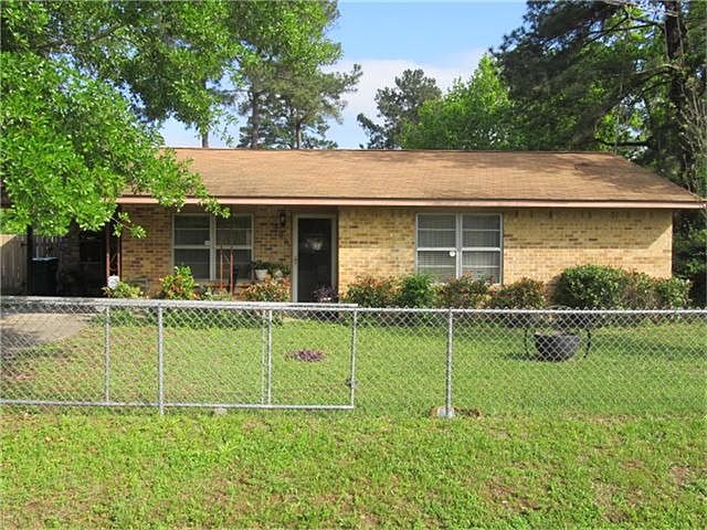 1st image of 105 N Shirley Ln
