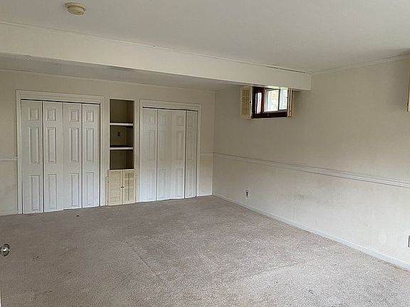 3rd image of 5 Courtland Dr