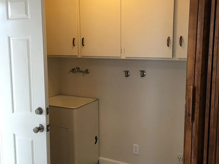 Inside Laundry